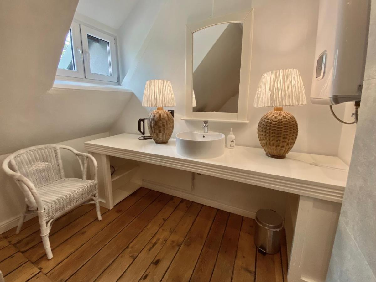 Dom Ogrodnika Guest House Biala Olecka Eksteriør bilde